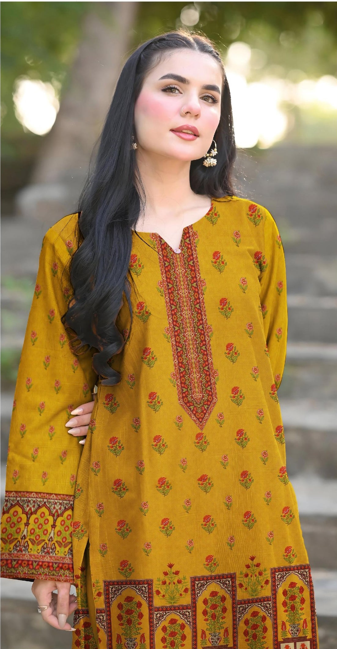 Momina & Prints - Digital Printed 3 Pieces - Linen - SU-30126